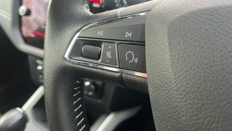 SEAT Arona 1.0 TSI 115 Xcellence Lux 5dr DSG Petrol Hatchback